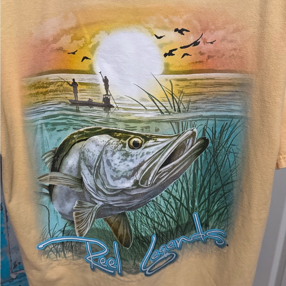 Reel Legends Performance Fabric Fishing Bass T Shirt Yellow Men Large